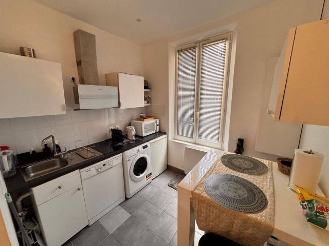 Studio location à Quartier Mont-Valérien, Suresnes