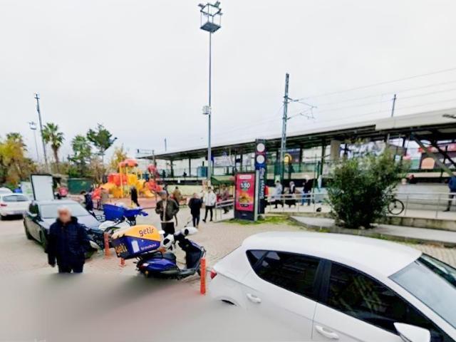 Süreyyaplajı, Maltepe içerisinde satılık mülk