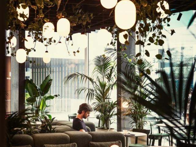 Büro mieten in Einigen, Zürich