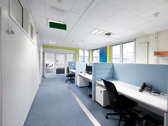 Atelier mieten in Plan-les-Ouates