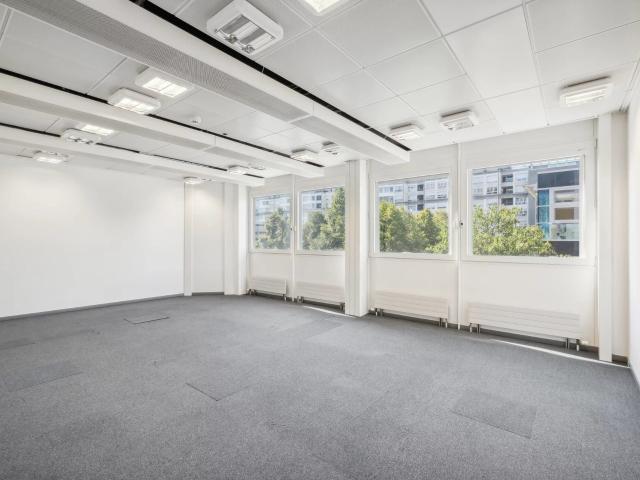 Büro kaufen in Conches