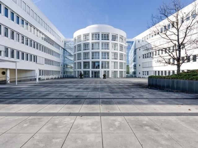 Büro mieten in Renens, Waadt