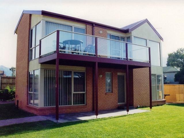 Townhouse for rent in Apollo Bay, Victoria
