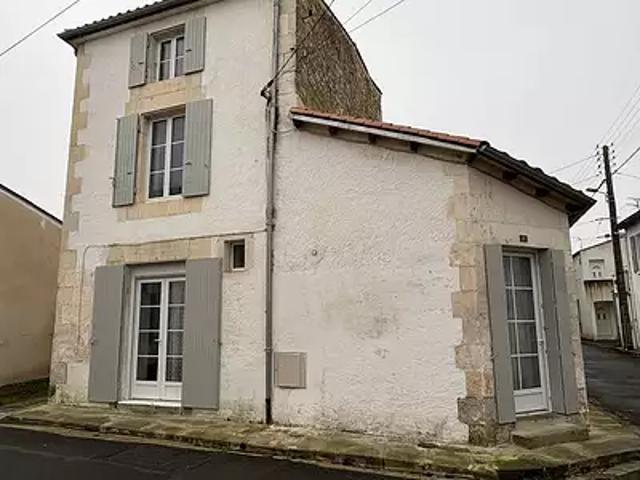 Maison location à Le Château, Surgères