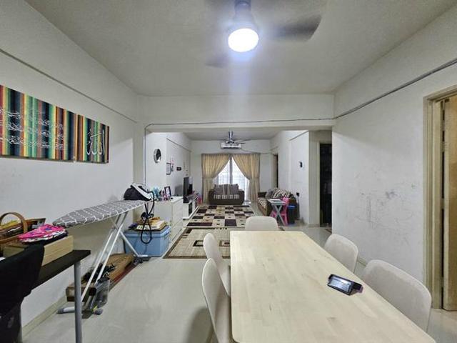 Serviced Residence for sale in Petaling, Alam Impian