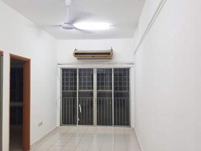 Apartment for sale in Petaling, Damansara Damai