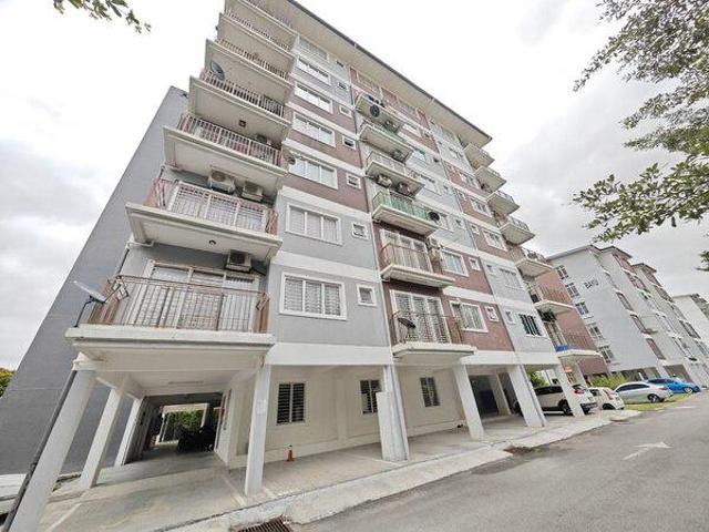 Apartment for sale in Tanjong Sepat, Selangor