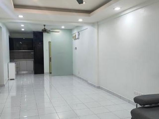 Apartment for sale in Kajang, Langat
