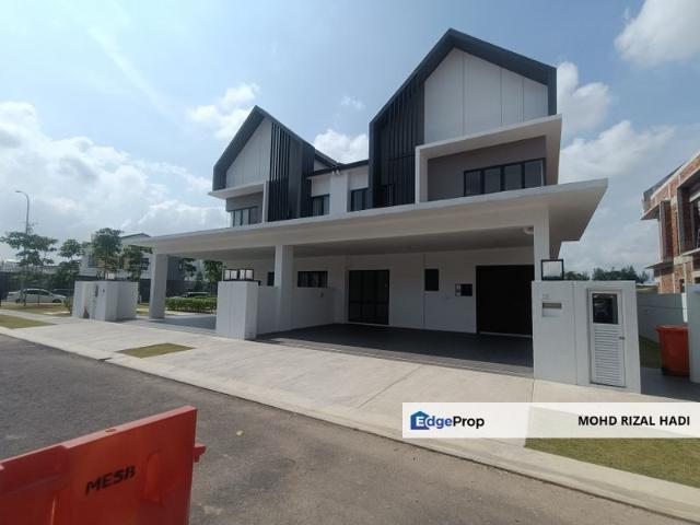 House for sale in Sendayan Village, Negeri Sembilan