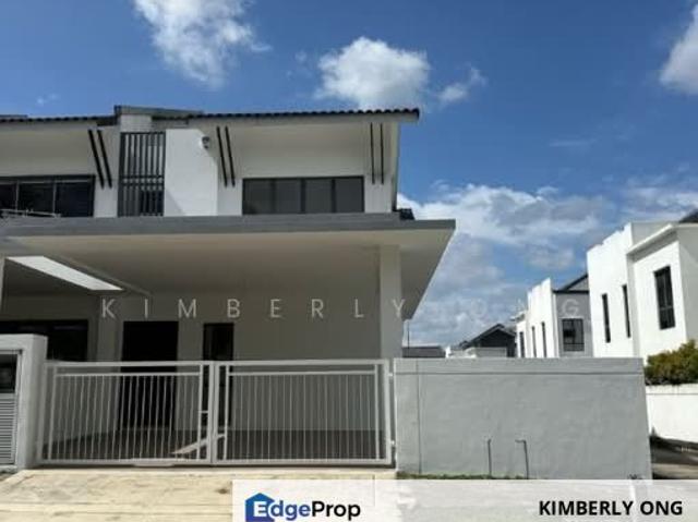 House for sale in Sendayan Village, Negeri Sembilan