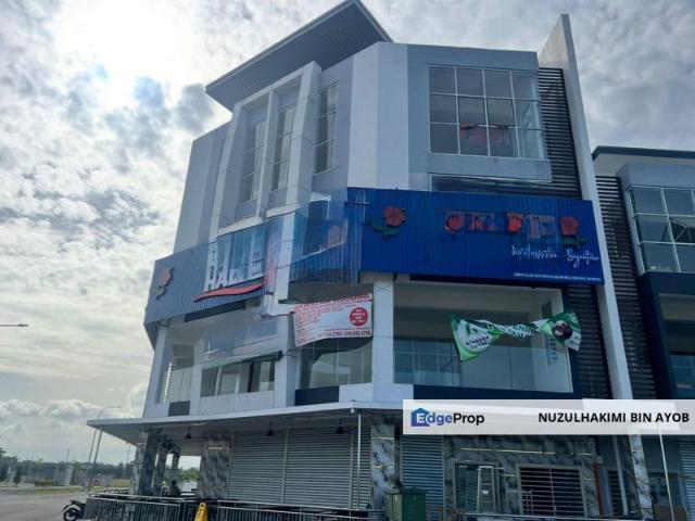 Shop for rent in Tanjong Sepat, Selangor