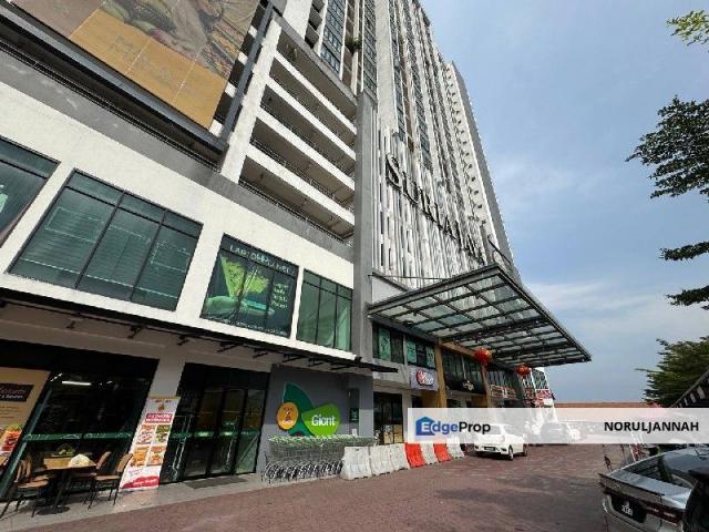 Condominium for sale in Petaling, Alam Impian