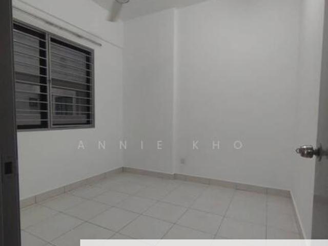 Condominium for sale in Petaling, Alam Impian