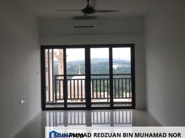 Condominium for sale in Petaling, Alam Impian