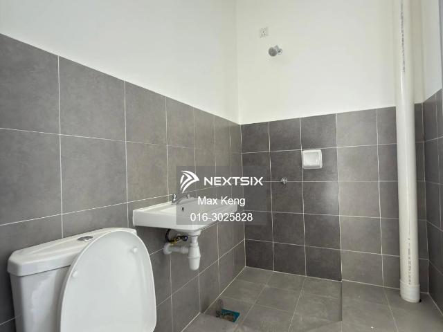 Residential House for sale in Kajang, Langat