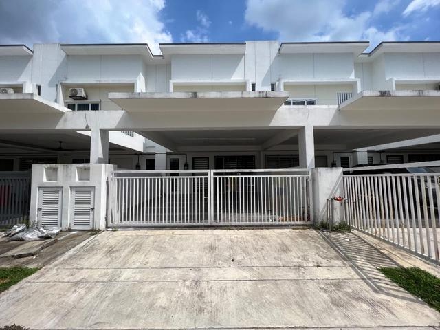 Terraced House for rent in Sendayan Village, Negeri Sembilan