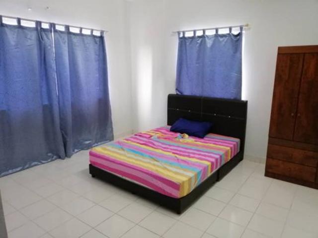 Room for rent in Petaling, Damansara Damai