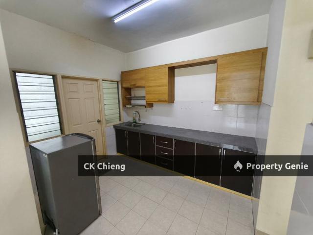 Condominium for sale in Petaling, Damansara Damai