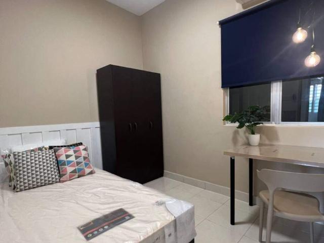 Room for rent in Petaling, Damansara Damai