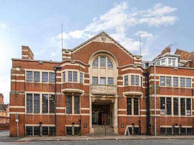House for sale in Barbourne, Worcestershire
