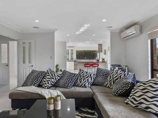 House for rent in Howick, Oroua County