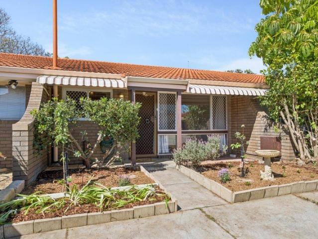 Villa for rent in Como, City of South Perth