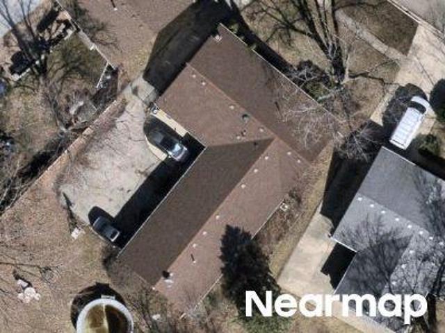 House for sale in Streamwood, Illinois
