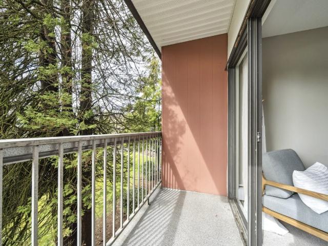 Apartment for rent in Surrey, British Columbia