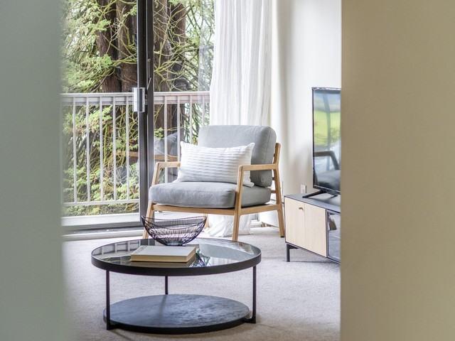 Apartment for rent in Surrey