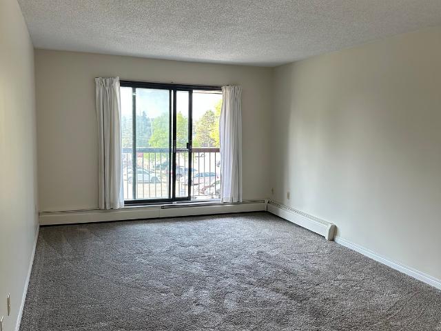 Apartment for rent in Ermineskin, Edmonton