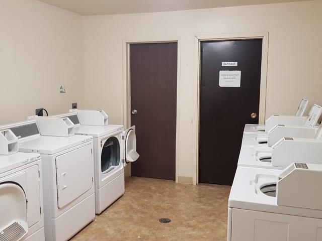 Apartment for rent in Lakewood, Edmonton