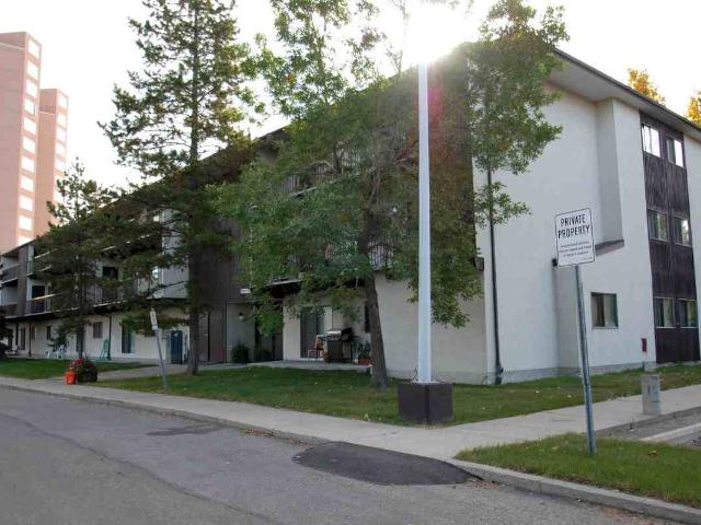 Apartment for rent in Wedgewood, Alberta