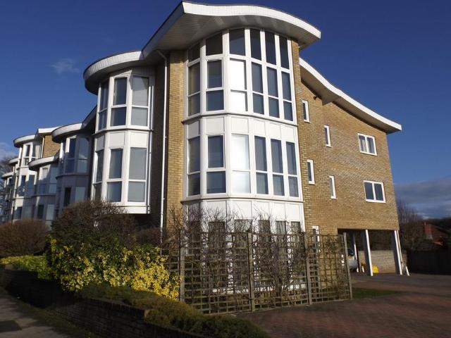 Apartment for rent in Bassett, Southampton