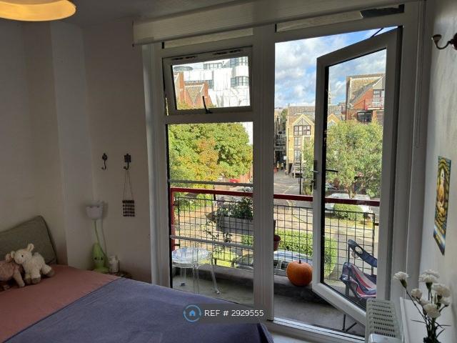 Apartment for rent in Bermondsey, Greater London