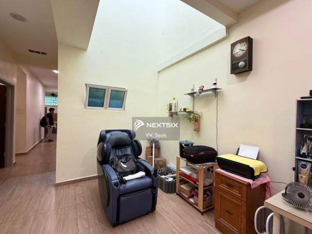 Shop for sale in Bukit Ledang, Johor