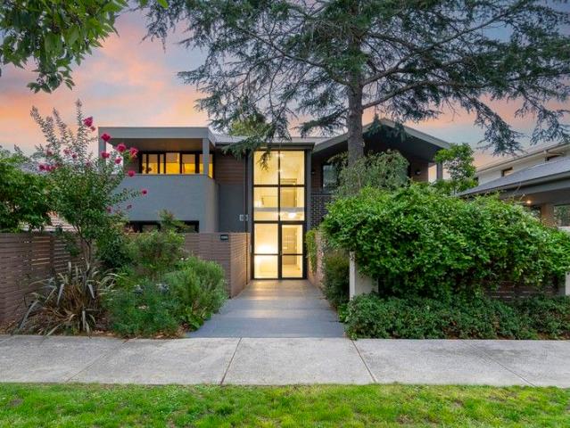 Apartment for sale in Camerons Creek, Victoria