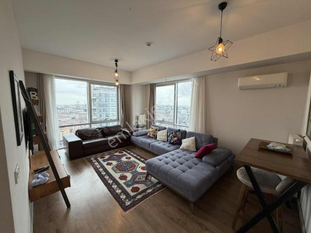 Sur Yapı Corridor, Bağcılar içerisinde kiralık mülk