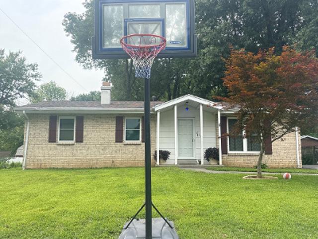House for sale in Belleville, Illinois