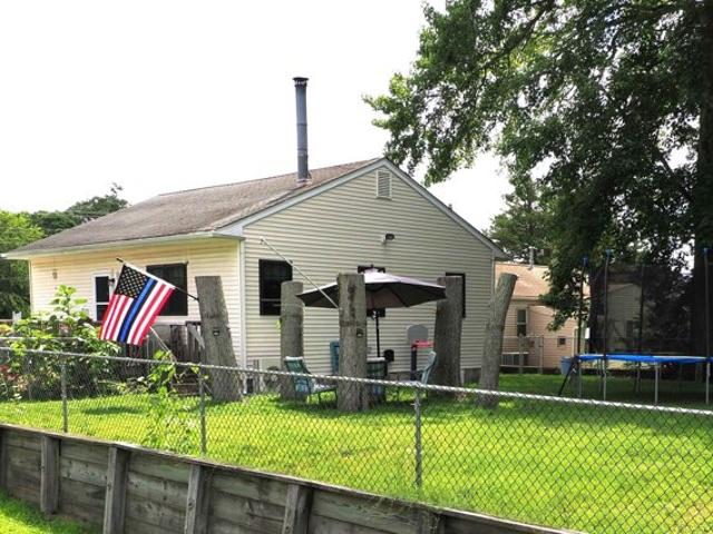 House for sale in Green Creek
