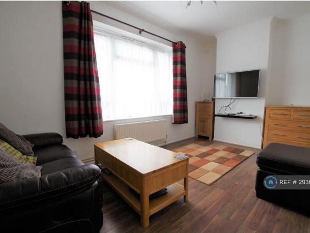 House for rent in Kidbrooke, Greater London