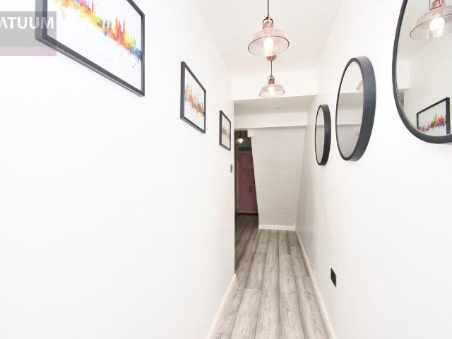 House for rent in Poplar Grove, Greater London