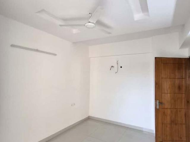 Flat for rent in Zirakpur, Punjab