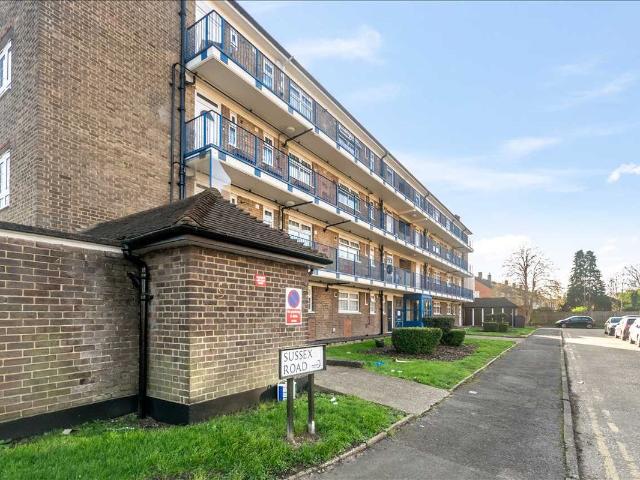 Apartment for rent in London Borough of Merton, Greater London