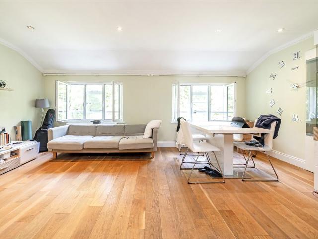 Apartment for rent in Paddington, Greater London