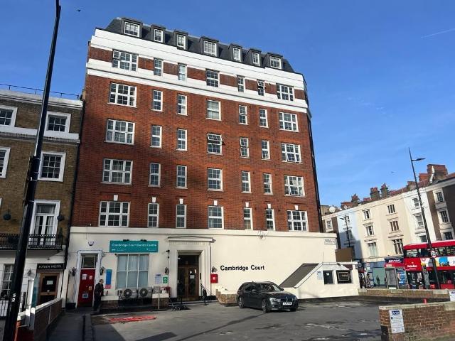 Apartment for rent in Paddington, Greater London
