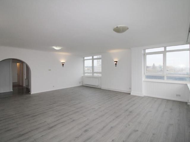 Apartment for rent in Brunswick, Brighton & Hove