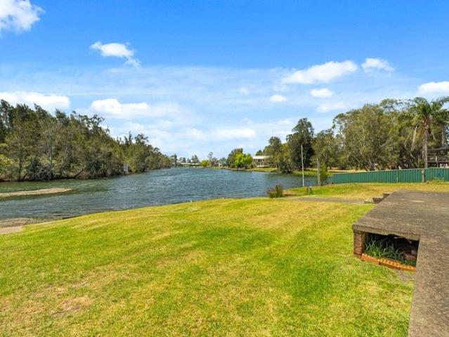 House for sale in Sussex Inlet, New South Wales