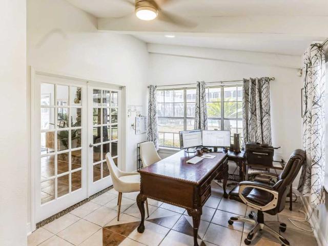 Apartment for rent in Orange