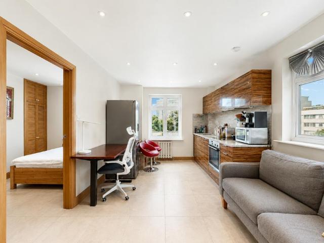 House for rent in Paddington, Greater London