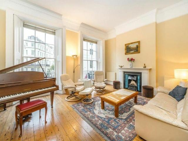 Apartment for rent in Paddington, Isle Of Man